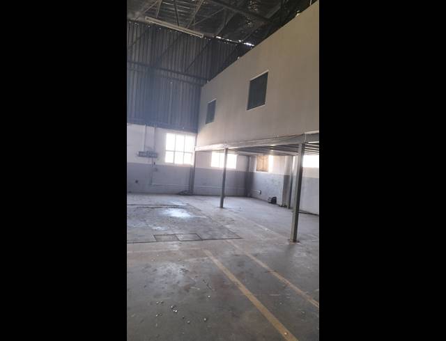 550M² MINI FACTORY TO LET IN SPRINGFIELD PARK